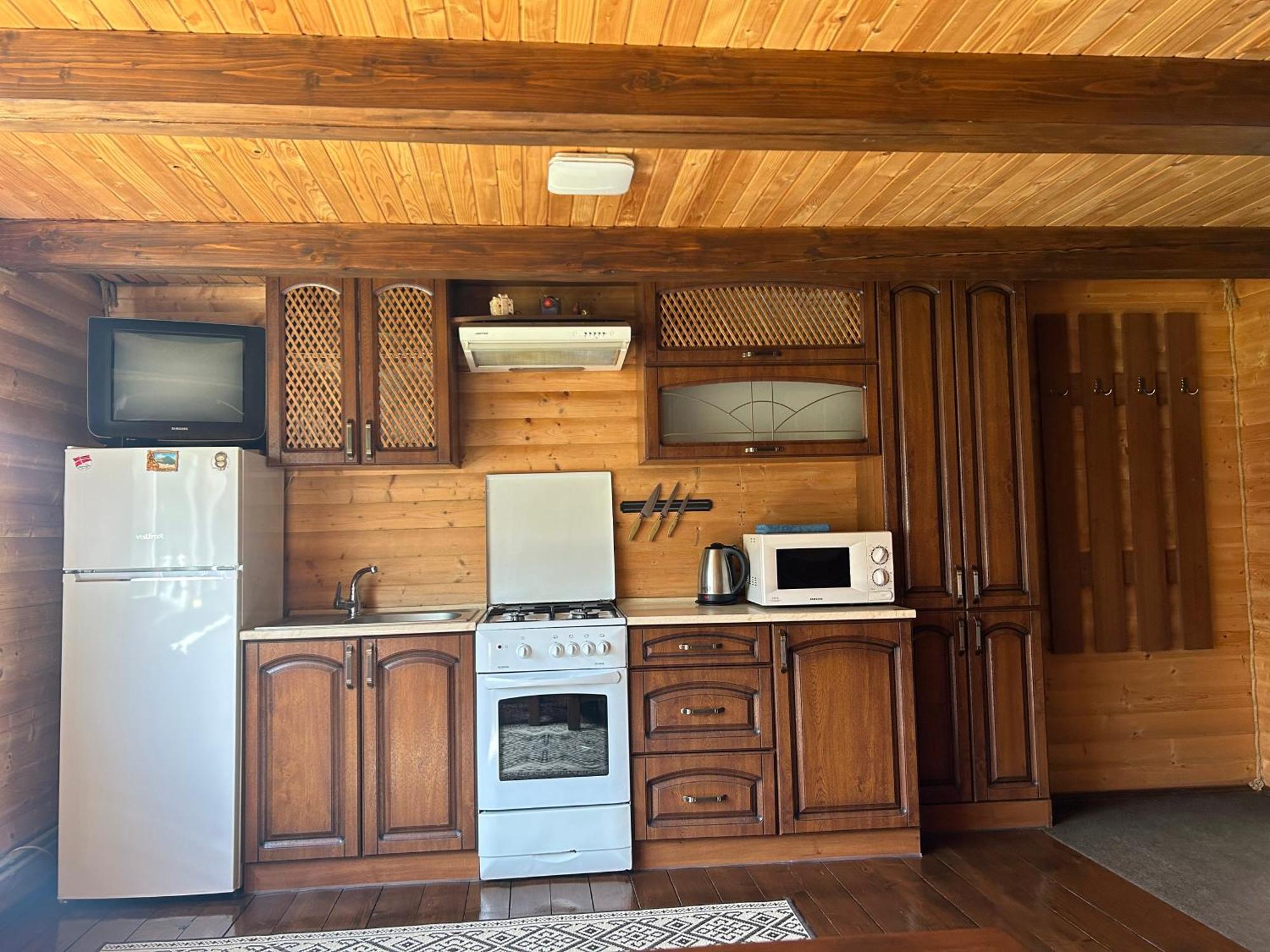 בוקובל Guest House Kaspiy מראה חיצוני תמונה